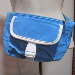 Target SO Colorblock Clip-Front Zipper Top & Back Pockets Fanny Pack Blue White